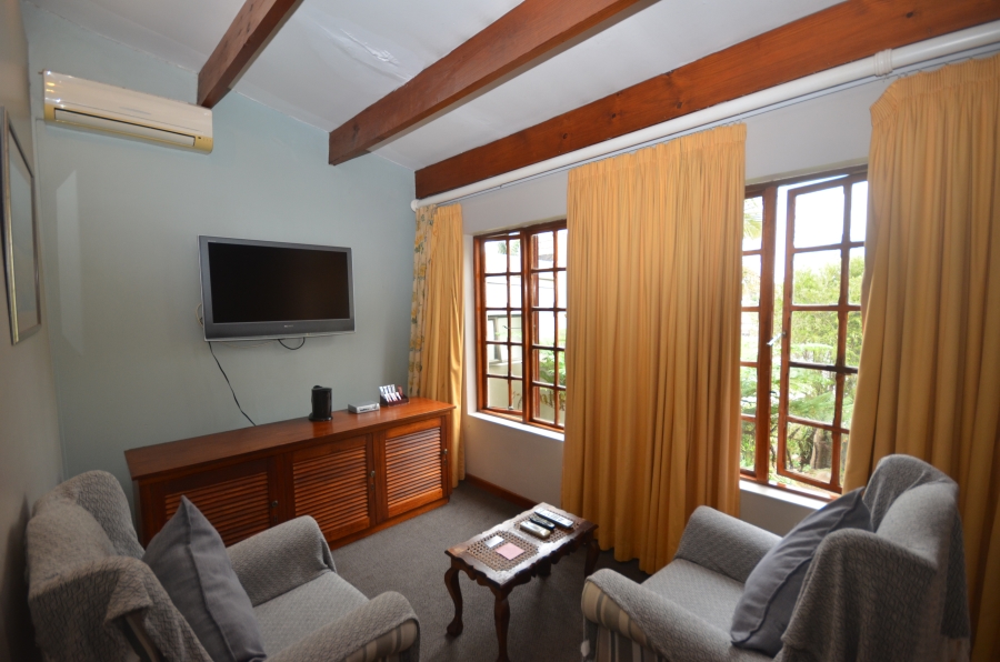 9 Bedroom Property for Sale in Nahoon Eastern Cape